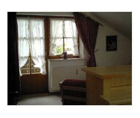 Haus-alphorn-wohnung-15 Apartamento *
